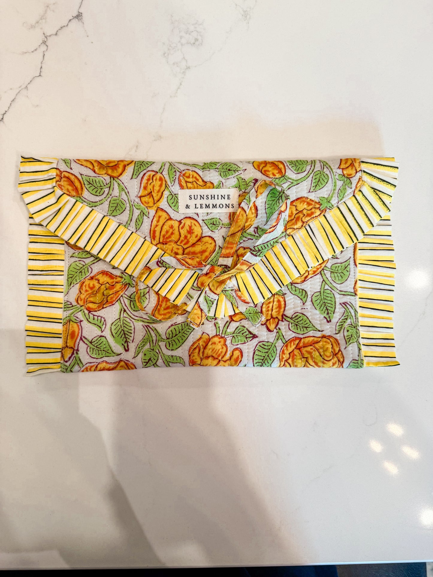 Clara Electronic Sleeve