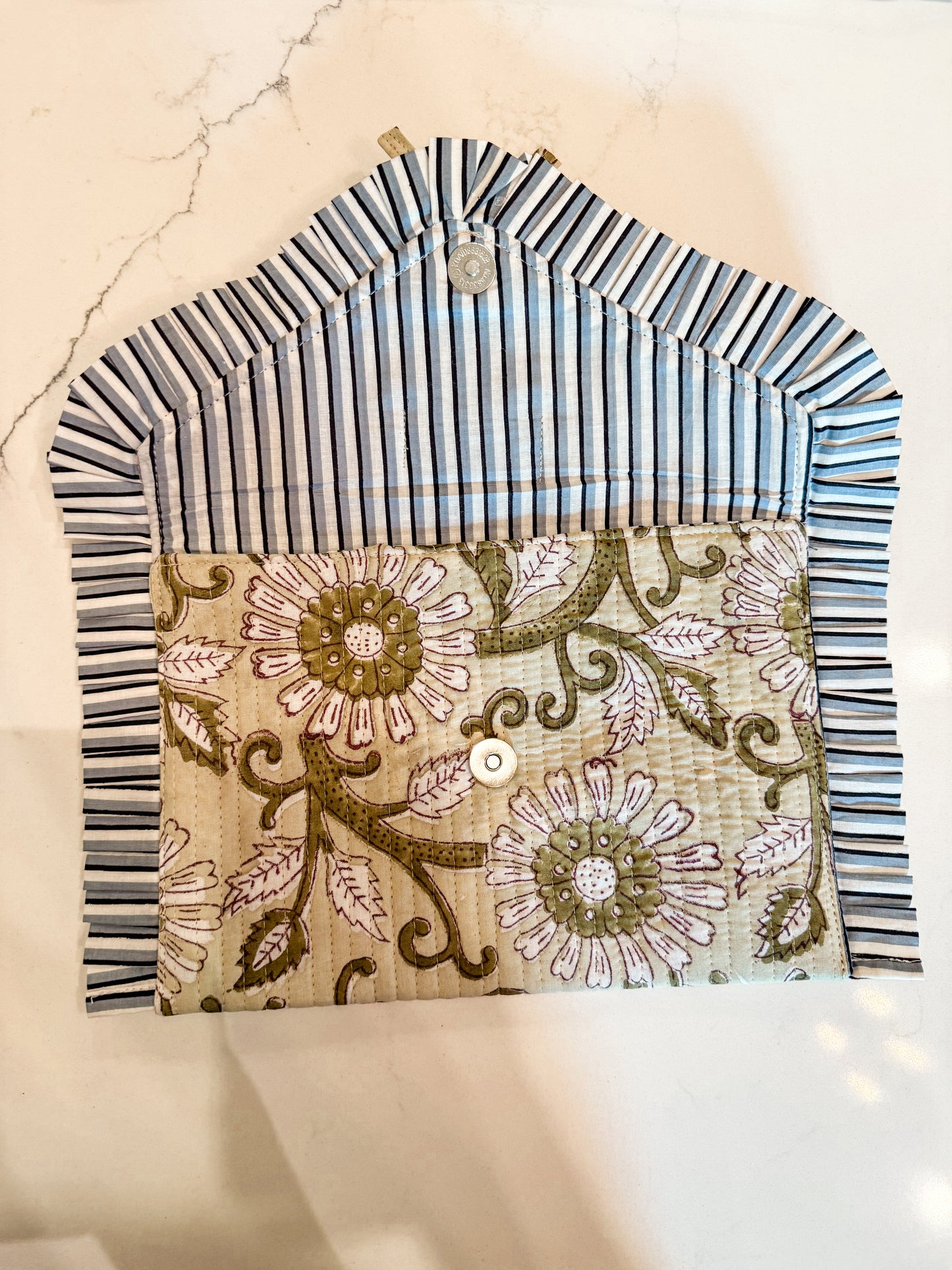 Olivia Electronic Sleeve