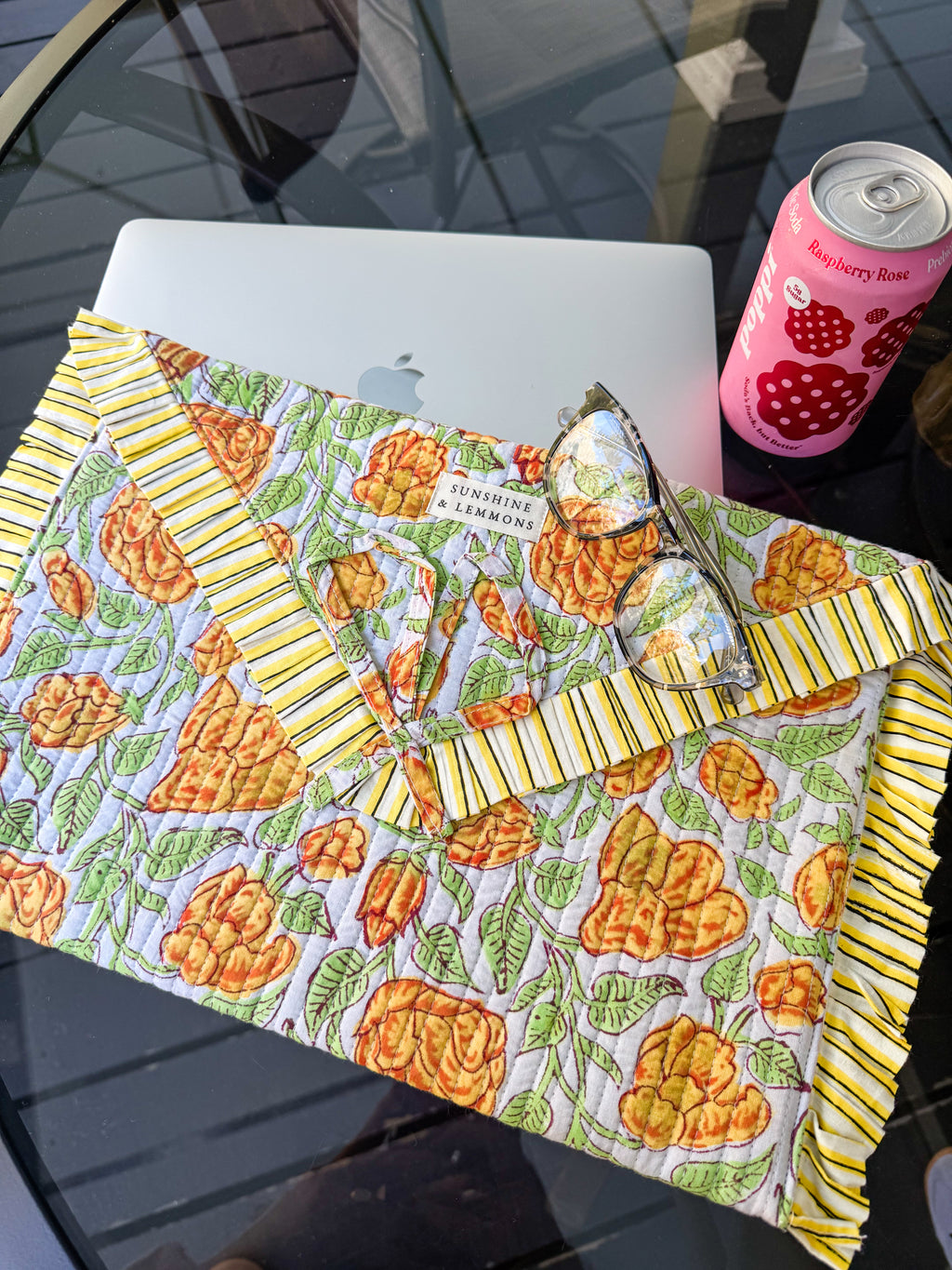 Clara Electronic Sleeve